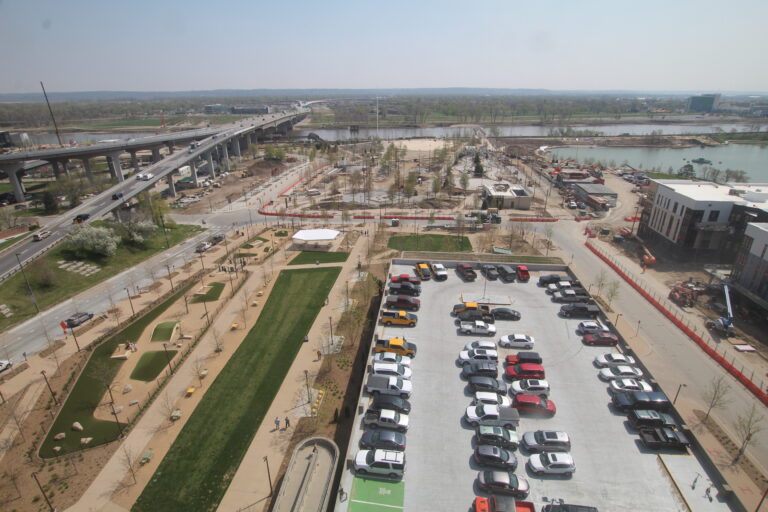 Kiewit-Omaha Riverfront-HOA 3-April_26_2023_12_00_00_PM